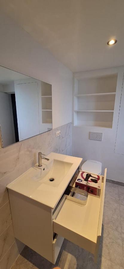 The 16Th Century 2Br Apartment In The City Center Антверпен Екстериор снимка